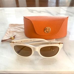 New white Tory Burch Sunglasses